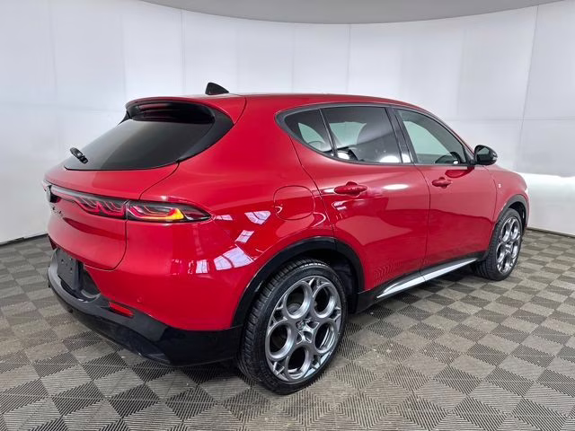2024 Alfa Rosso Alfa Romeo Tonale Ti AWD SUV