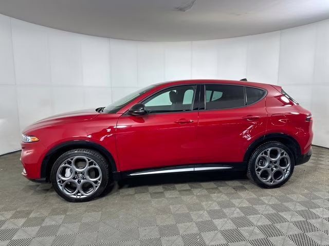 2024 Alfa Rosso Alfa Romeo Tonale Ti AWD SUV