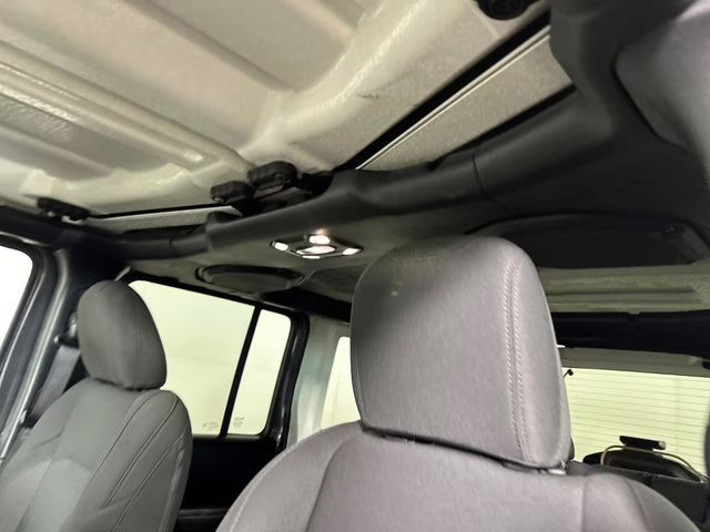 2023 Granite Crystal Metallic Clearcoat Jeep Wrangler Base 4xe 4X4 SUV