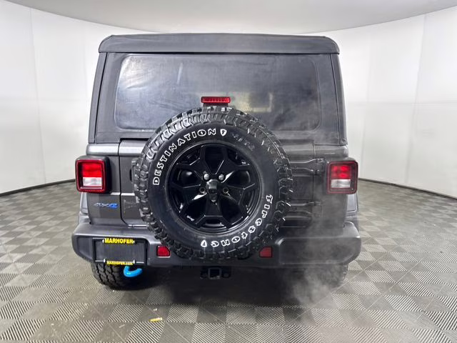 2023 Granite Crystal Metallic Clearcoat Jeep Wrangler Base 4xe 4X4 SUV