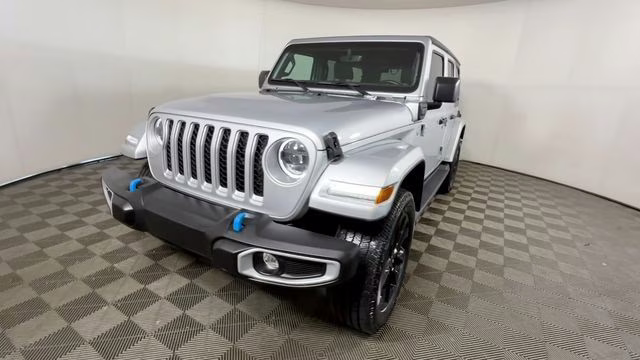 2023 Silver Zynith Clearcoat Jeep Wrangler Sahara 4xe 4X4 SUV