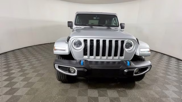 2023 Silver Zynith Clearcoat Jeep Wrangler Sahara 4xe 4X4 SUV