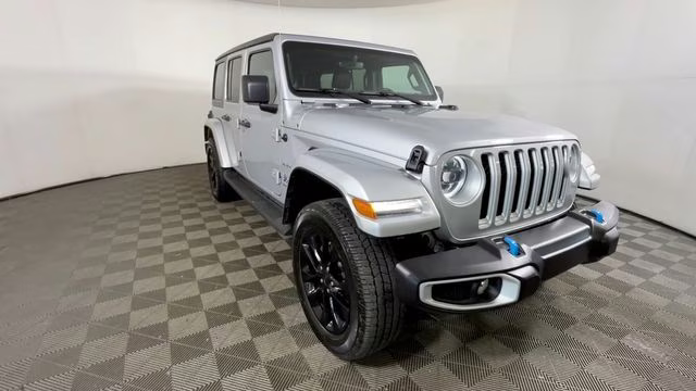 2023 Silver Zynith Clearcoat Jeep Wrangler Sahara 4xe 4X4 SUV