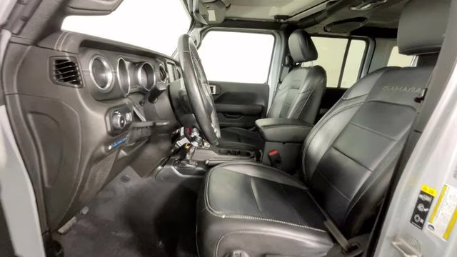 2023 Silver Zynith Clearcoat Jeep Wrangler Sahara 4xe 4X4 SUV