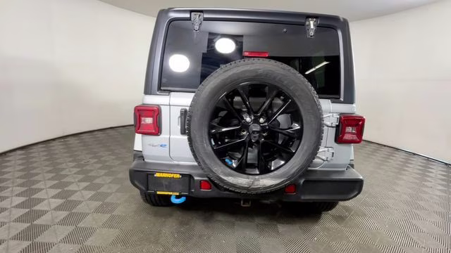 2023 Silver Zynith Clearcoat Jeep Wrangler Sahara 4xe 4X4 SUV