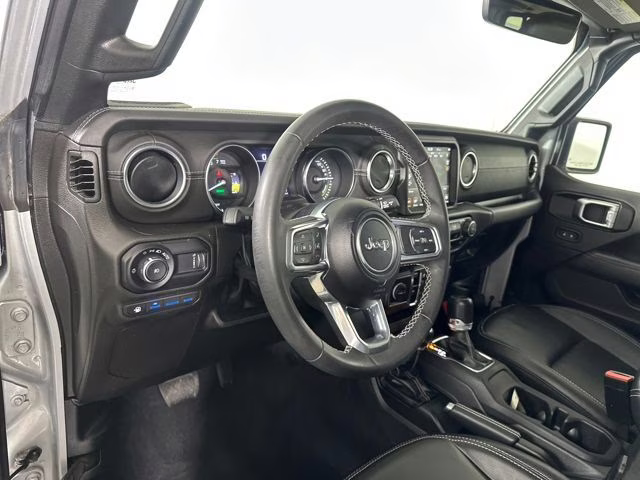 2023 Silver Zynith Clearcoat Jeep Wrangler Sahara 4xe 4X4 SUV