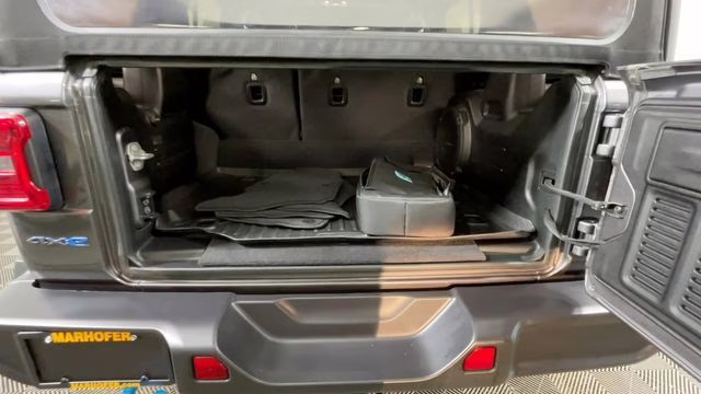 2023 Granite Crystal Metallic Clearcoat Jeep Wrangler Rubicon 4xe 4X4 SUV