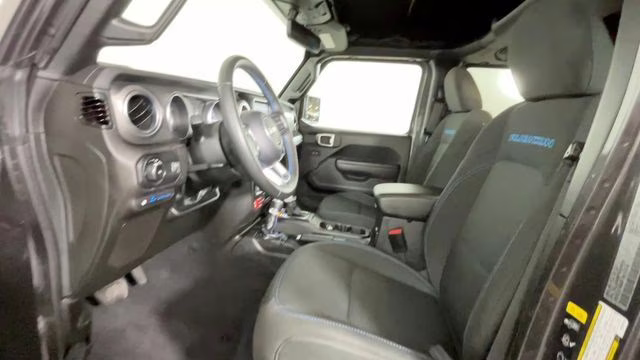2023 Granite Crystal Metallic Clearcoat Jeep Wrangler Rubicon 4xe 4X4 SUV