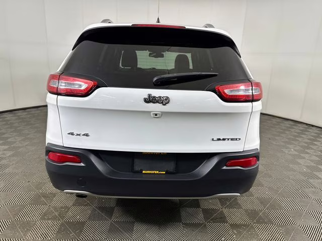 2017 Bright White Clearcoat Jeep Cherokee Limited 4X4 SUV