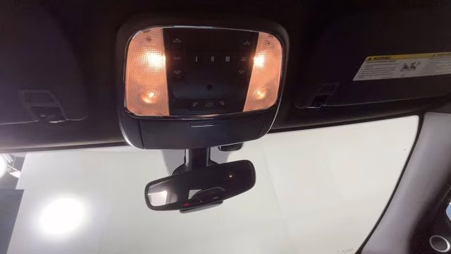 2018 True Blue Pearlcoat Jeep Grand Cherokee Overland 4X4 SUV