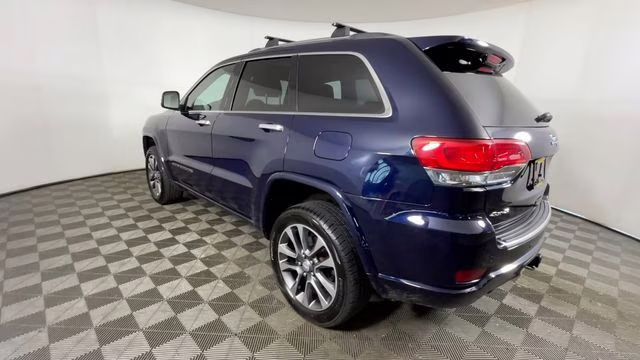 2018 True Blue Pearlcoat Jeep Grand Cherokee Overland 4X4 SUV