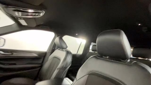 2023 Velvet Red Pearlcoat Jeep Grand Cherokee Altitude X 4X4 SUV