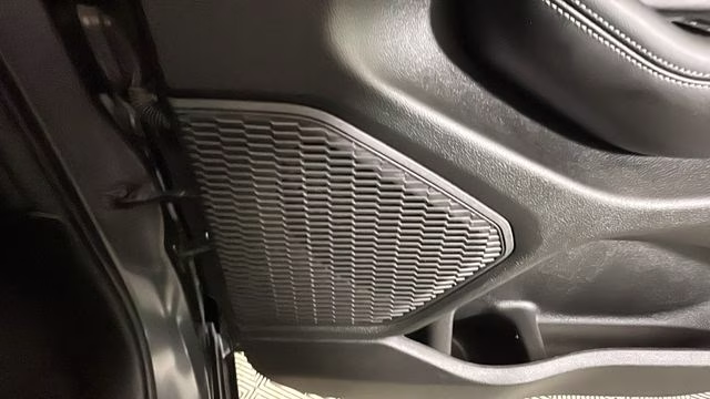 2024 Baltic Gray Metallic Clearcoat Jeep Grand Cherokee Laredo 4X4 SUV