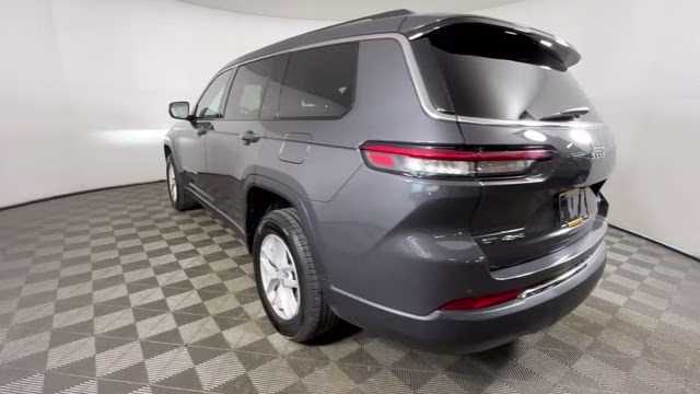 2023 Baltic Gray Metallic Clearcoat Jeep Grand Cherokee L Laredo 4X4 SUV