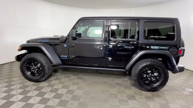 2024 Black Clearcoat Jeep Wrangler Willys 4xe 4X4 SUV