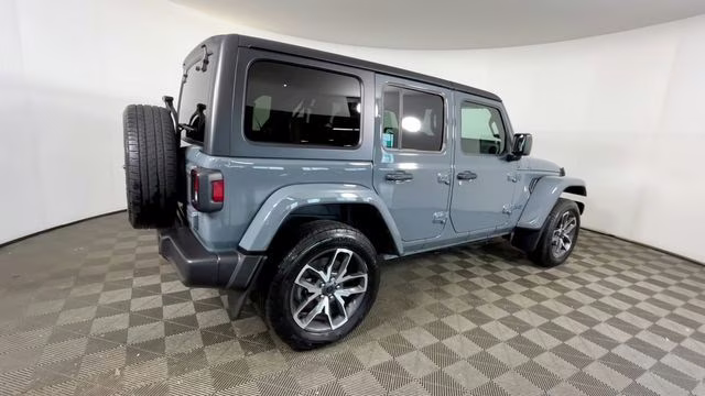 2024 Anvil Clear Coat Jeep Wrangler Sport S 4xe 4X4 SUV