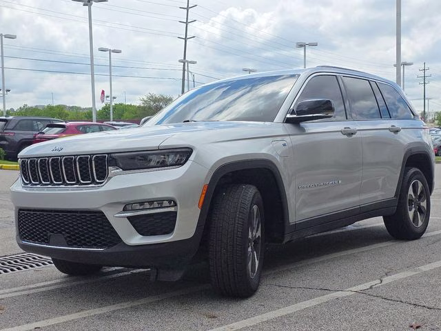 2023 Silver Zynith Jeep Grand Cherokee 4xe 4X4 SUV