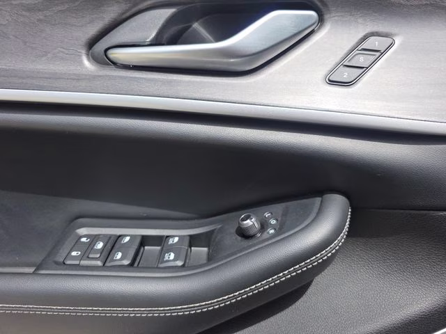 2023 Silver Zynith Jeep Grand Cherokee 4xe 4X4 SUV