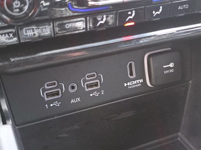 2023 Silver Zynith Jeep Grand Cherokee 4xe 4X4 SUV