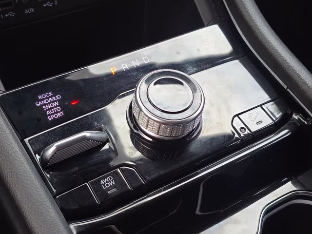 2023 Silver Zynith Jeep Grand Cherokee 4xe 4X4 SUV