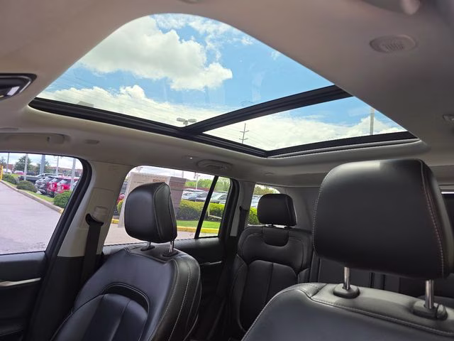 2023 Silver Zynith Jeep Grand Cherokee 4xe 4X4 SUV
