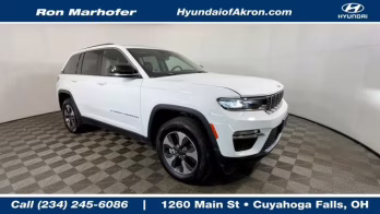 2023 Bright White Clearcoat Jeep Grand Cherokee 4xe 4X4 SUV