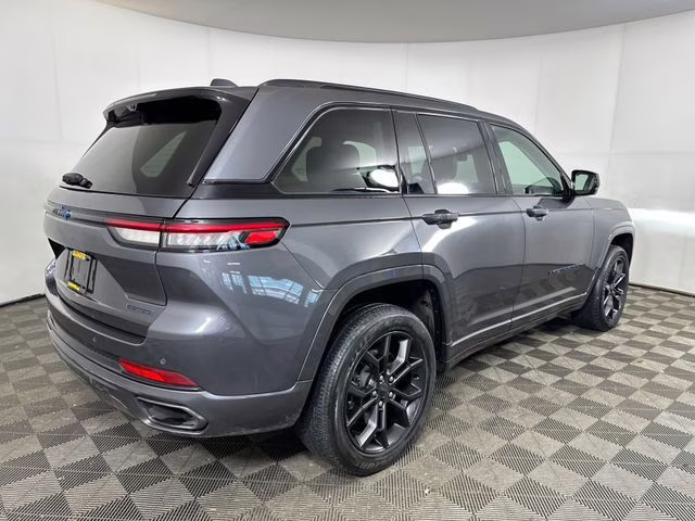 2023 Baltic Gray Metallic Clearcoat Jeep Grand Cherokee 4xe 4X4 SUV