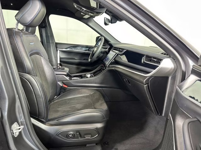2022 Baltic Gray Metallic Clearcoat Jeep Grand Cherokee Trailhawk 4xe 4X4 SUV