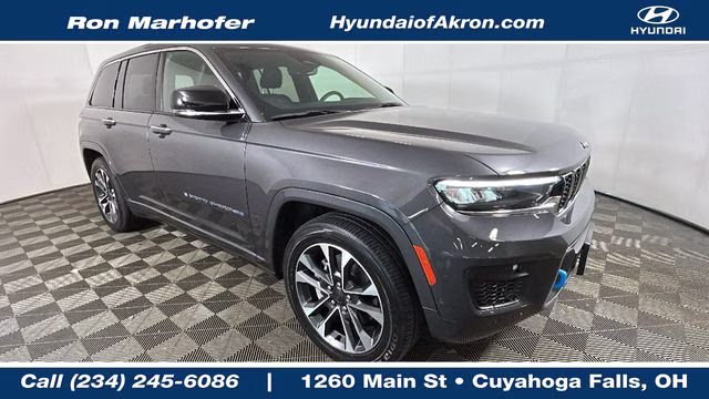 2023 Baltic Gray Metallic Clearcoat Jeep Grand Cherokee Overland 4xe 4X4 SUV