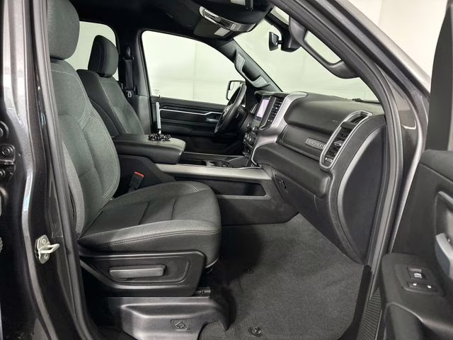 2024 Granite Crystal Metallic Clearcoat Ram 1500 Big Horn/Lone Star 4X4 Truck