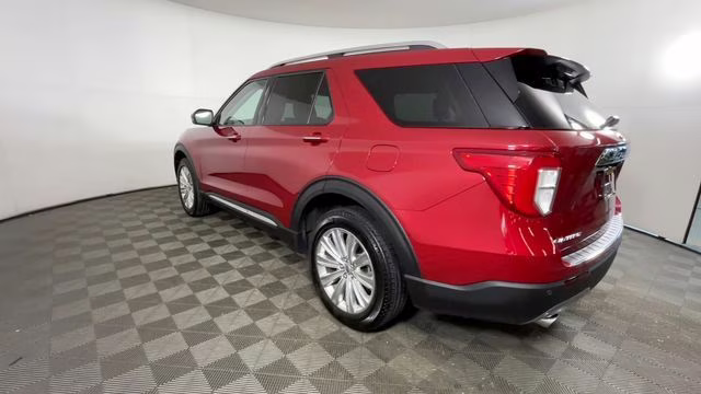 2023 Red Metallic Ford Explorer Limited 4X4 SUV