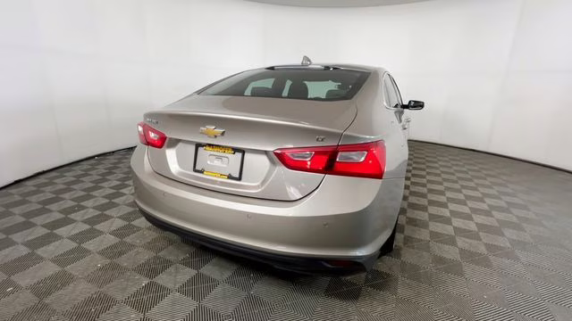 2024 Mineral Gray Metallic Chevrolet Malibu LT FWD Sedan