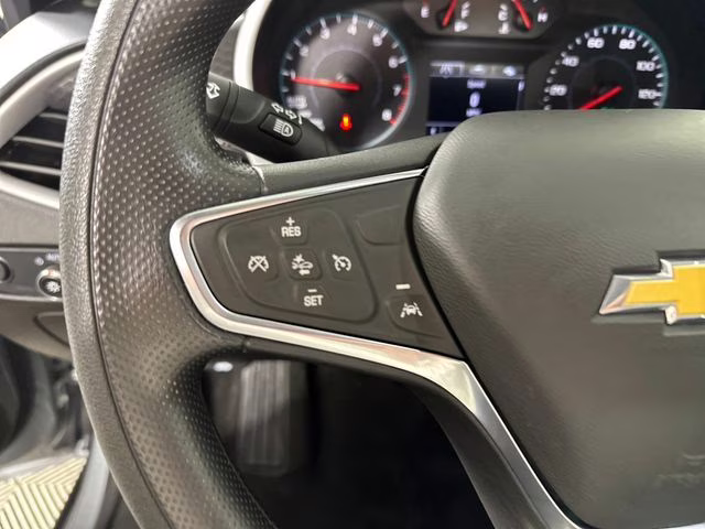 2024 Sterling Gray Metallic Chevrolet Malibu LT FWD Sedan