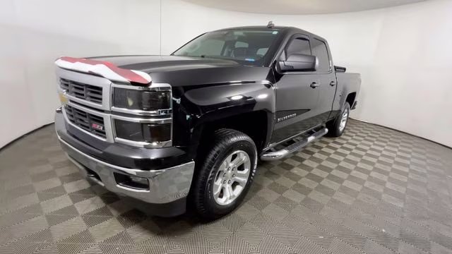2014 Black Chevrolet Silverado 1500 LT 4X4 Truck