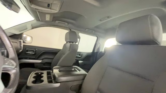 2014 Silver Ice Metallic Chevrolet Silverado 1500 LT 4X4 Truck
