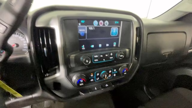 2014 Silver Ice Metallic Chevrolet Silverado 1500 LT 4X4 Truck
