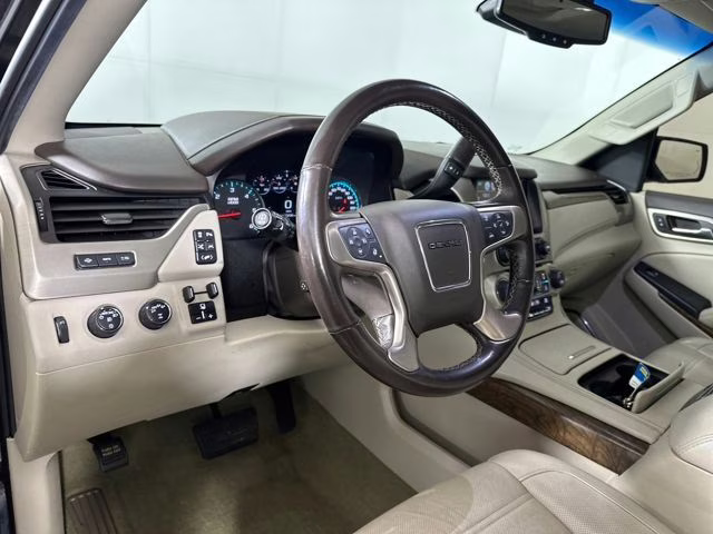 2019 Onyx Black GMC Yukon XL Denali 4X4 SUV