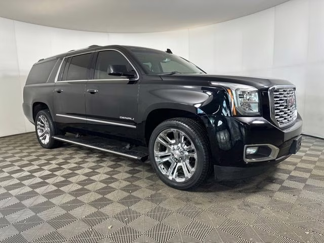 2019 Onyx Black GMC Yukon XL Denali 4X4 SUV