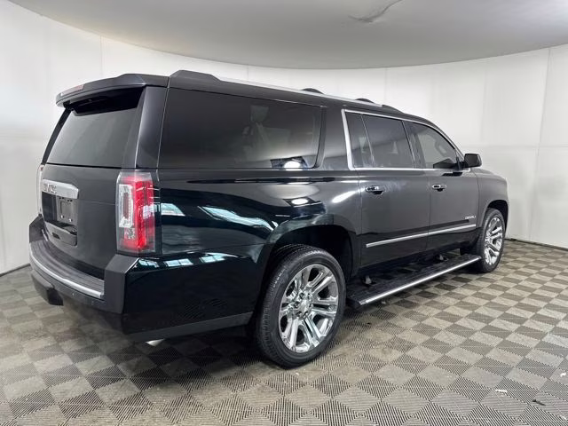 2019 Onyx Black GMC Yukon XL Denali 4X4 SUV
