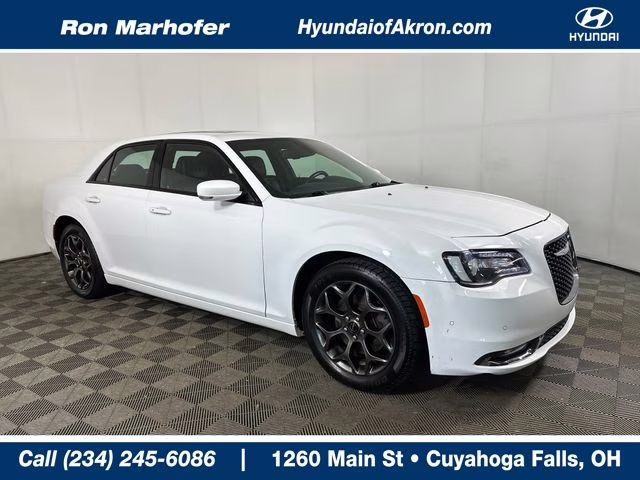 2018 Bright White Clearcoat Chrysler 300 S AWD Sedan