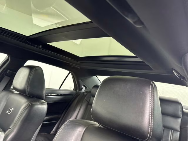 2018 Bright White Clearcoat Chrysler 300 S AWD Sedan