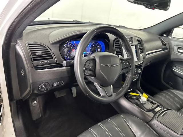 2018 Bright White Clearcoat Chrysler 300 S AWD Sedan