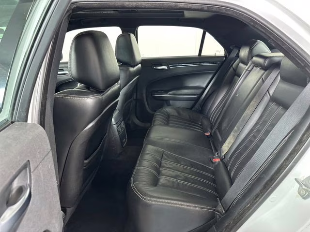 2018 Bright White Clearcoat Chrysler 300 S AWD Sedan