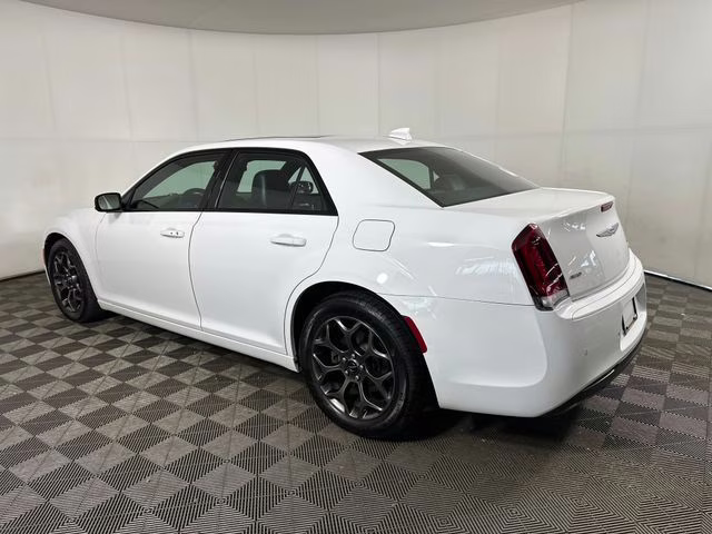 2018 Bright White Clearcoat Chrysler 300 S AWD Sedan