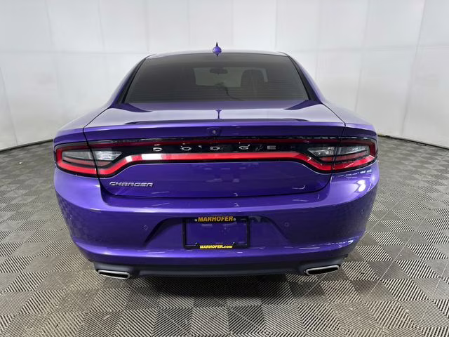 2023 Plum Crazy Pearlcoat Dodge Charger SXT RWD Sedan