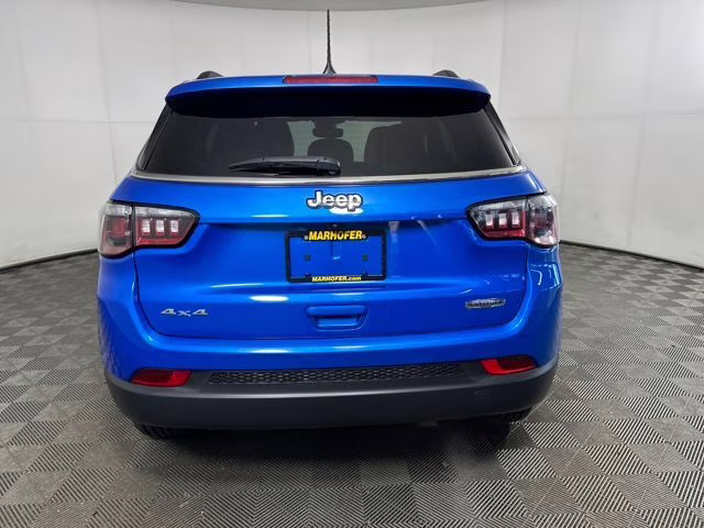 2023 Laser Blue Pearlcoat Jeep Compass Latitude 4X4 SUV