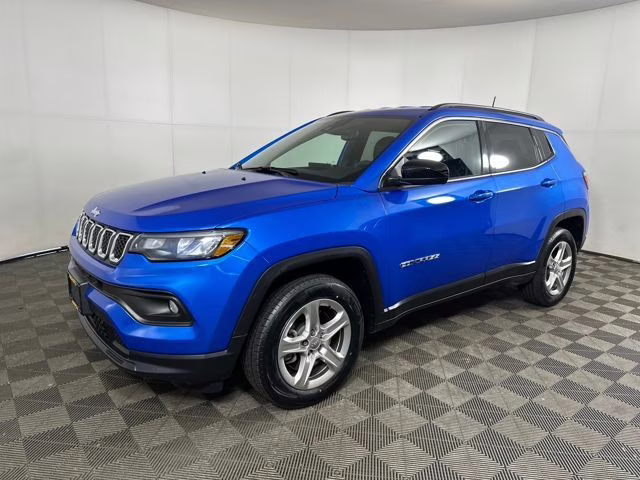 2023 Laser Blue Pearlcoat Jeep Compass Latitude 4X4 SUV