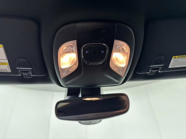 2024 Diamond Black Crystal Pearlcoat Jeep Compass Limited 4X4 SUV
