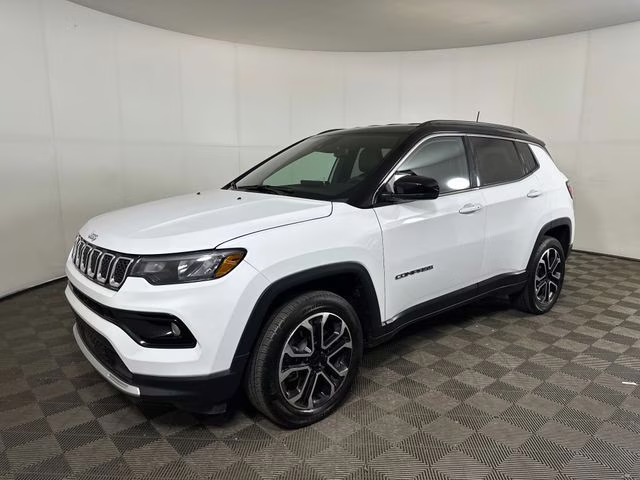 2024 Bright White Clearcoat Jeep Compass Limited 4X4 SUV