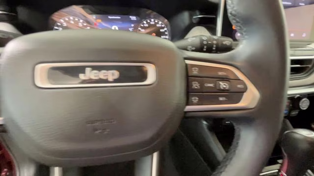 2022 Velvet Red Pearlcoat Jeep Compass Latitude Lux 4X4 SUV
